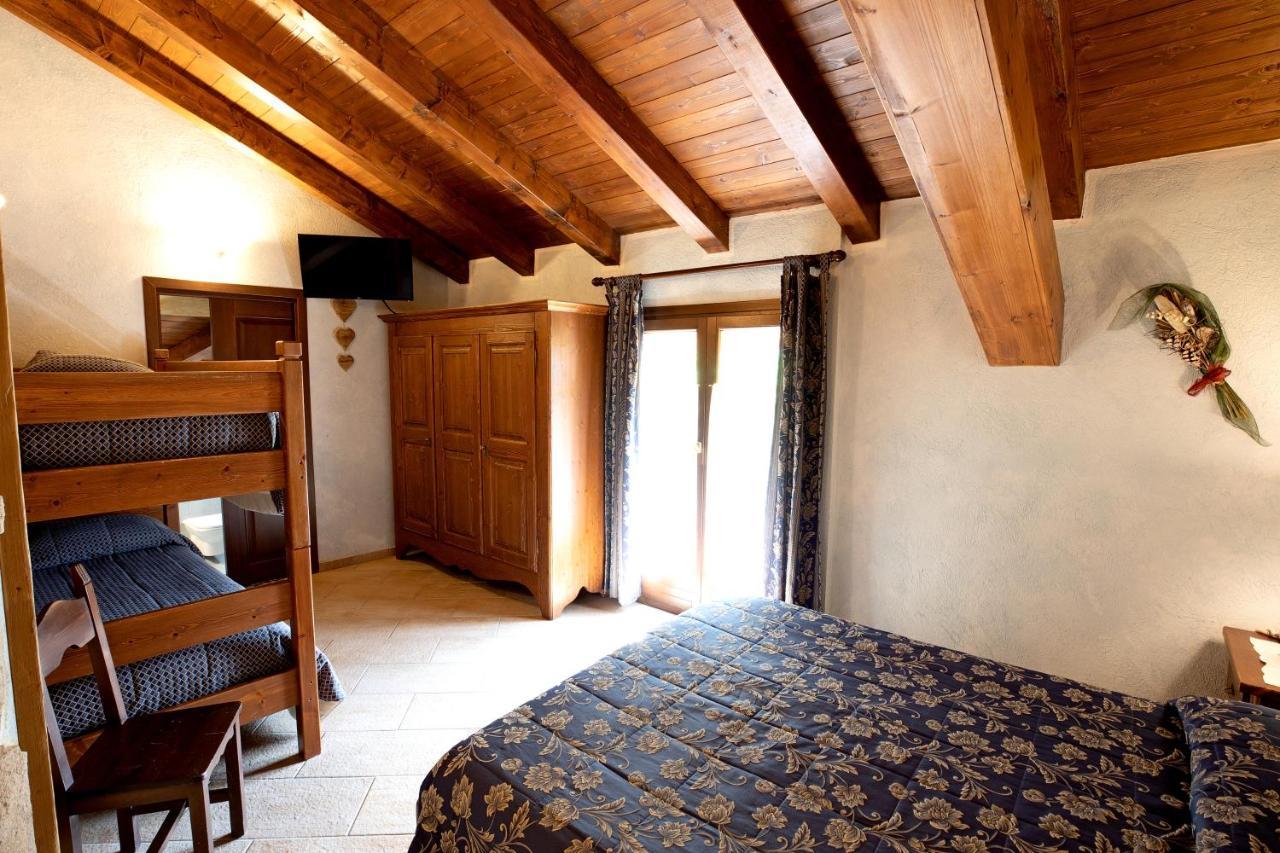 Etoile Des Neiges Hotel Oulx Kültér fotó